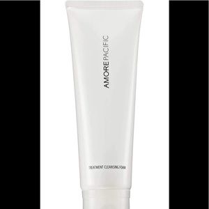 AmorePacific Facial Foam Cleanser